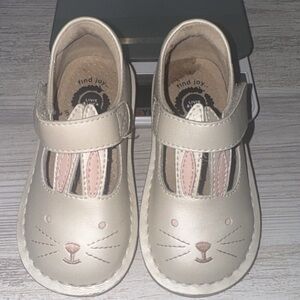 Livie & Luca Cream Bunny Face Dress Shoes